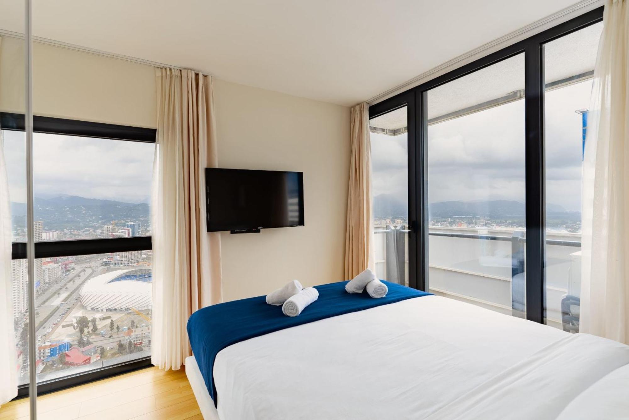 Orbi City Hotel With Sea View Batum Dış mekan fotoğraf