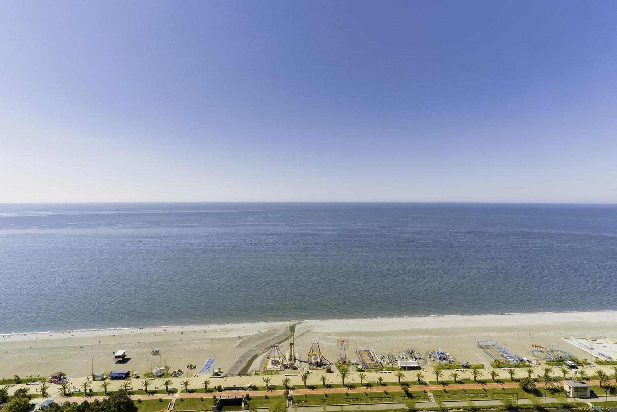 Orbi City Hotel With Sea View Batum Dış mekan fotoğraf